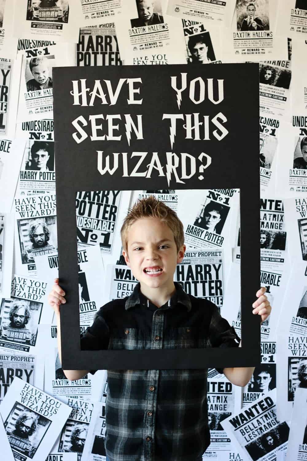 DIY Harry Potter Photo Booth One Sweet Appetite